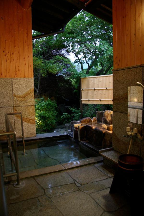 Ryokan Kutsuroginoya Yuu Takayama  Esterno foto